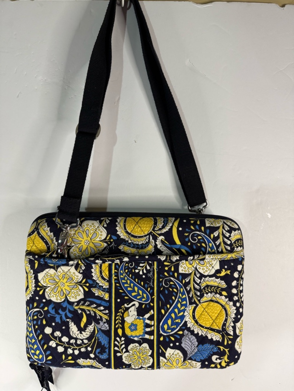 Vera Bradley Ellie Blue Hard Shell Case Kindle iPad Tablet Crossbody Strap